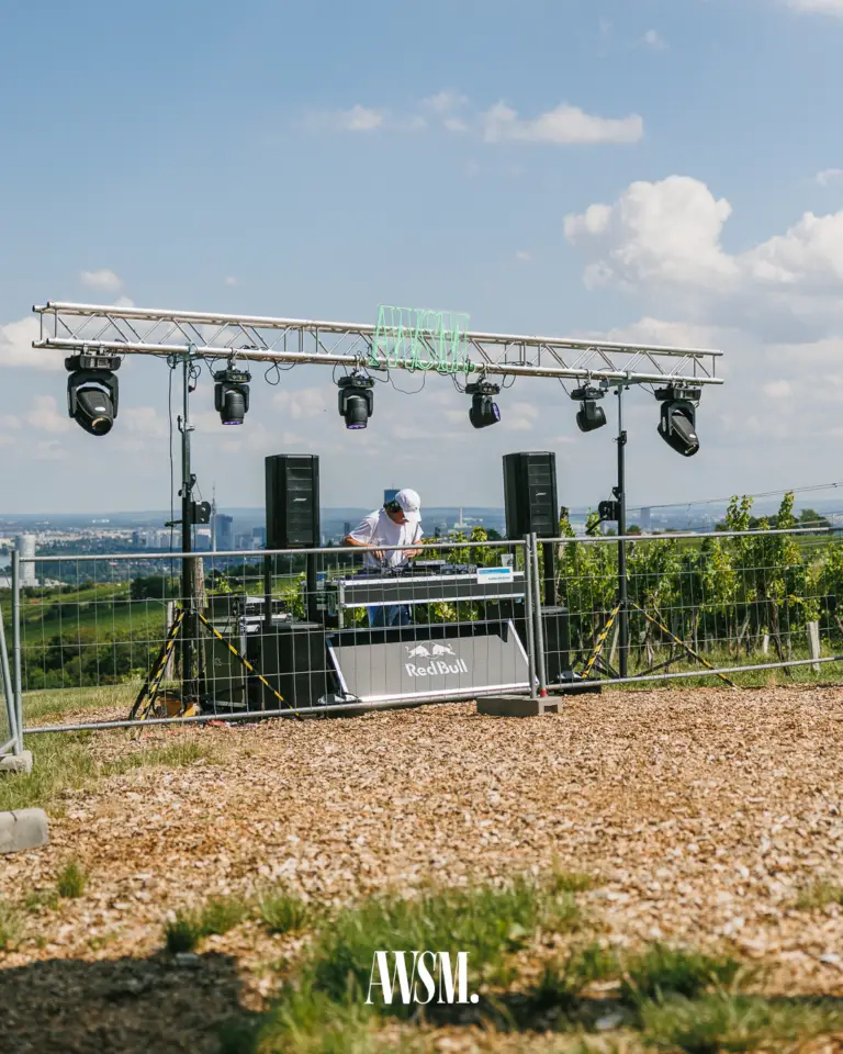 Vineyard Edition – AWSM event photo 5 of 92, Buschenschank Feuerwehr Wagner am Nussberg, Vienna, 19 July 2025